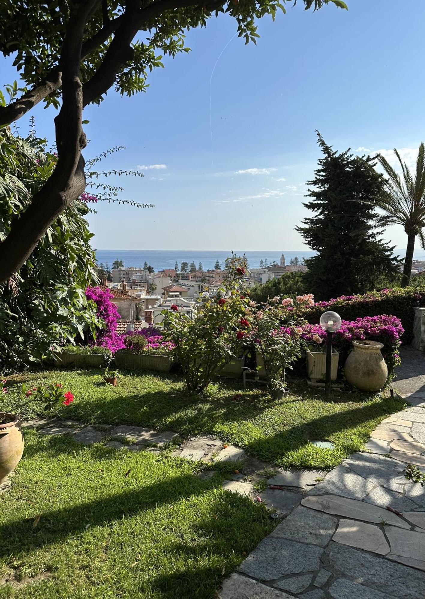 Le Rose Di Emma Villa Bordighera Kültér fotó